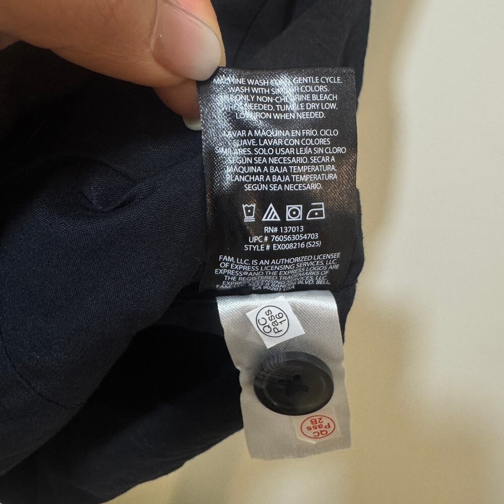 Express Black Linen Blend Button Front Vest – Size XS (NWT) - Picture 3 of 5